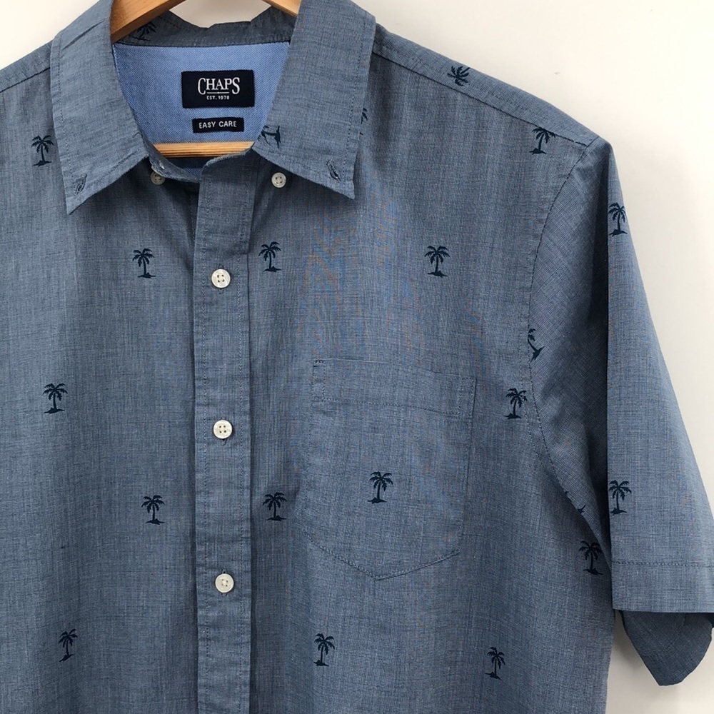 Chaps Easy Care Blue Palm Tree All Over Print Short Sleeved Button Down Size L
